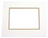 Double Passe Partout Ivoire/Vert Olive 27 x 34cm pour le découpage intérieur. 40.6 x 50.8cm (10 Pièces) [MD20027]