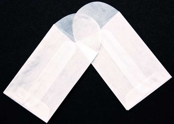 Enveloppes glassines avec collage au milieu 4.5x7cm (100 pièces) [G1]