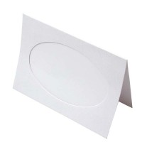 Carte passe-partout blanche avec découpage intérieur ovale de 10 1/2 x 16.3cm pour photos ou impressions de 12.5 x 17.5cm. 240g 14.3 x 21.6cm (50 Pièces) [PJ40121] Liquidation!