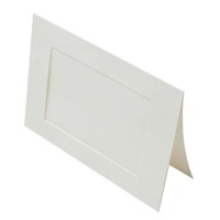 Carte passe-partout naturelle avec découpage intérieur de 8 x 12cm pour photos ou impressions de 10 x 15cm. 240g 13.0 x 17.8cm (25 Pièces) [PJ01111]